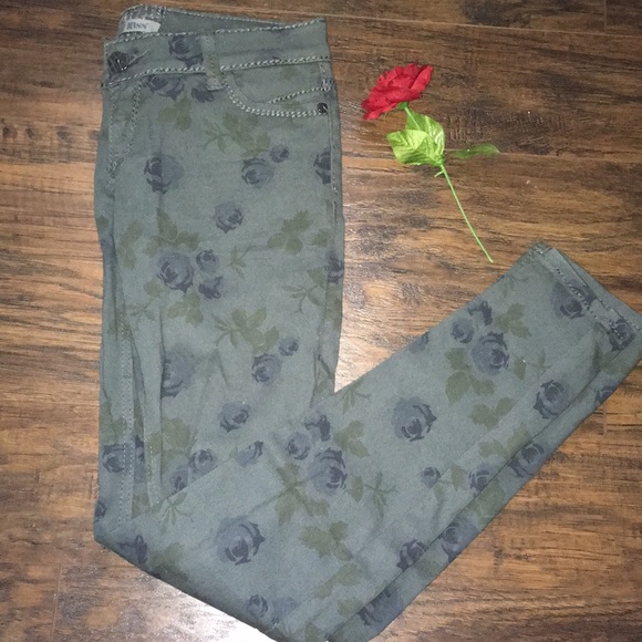 Hot Kiss Denim - Gray Floral Jeans